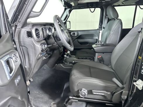 Used 2023 Jeep Wrangler Unlimited w/ 8.4" Radio Group image 11