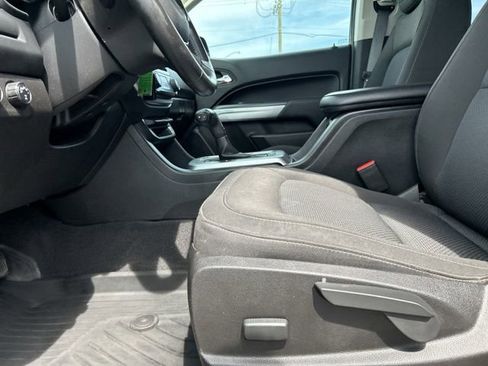 Used 2020 Chevrolet Colorado LT w/ LT Convenience Package AWD/4WD image 26