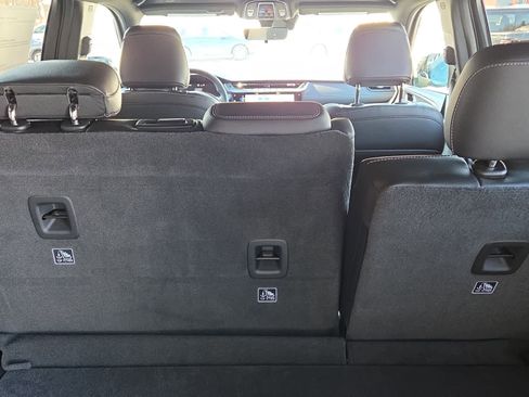 New 2026 Jeep Grand Cherokee Limited w/ Limited Altitude Package image 10