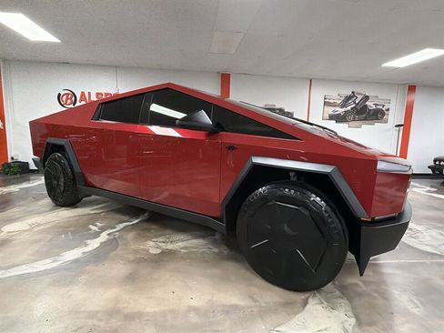 Used 2025 Tesla Cybertruck Cyberbeast AWD/4WD image 26