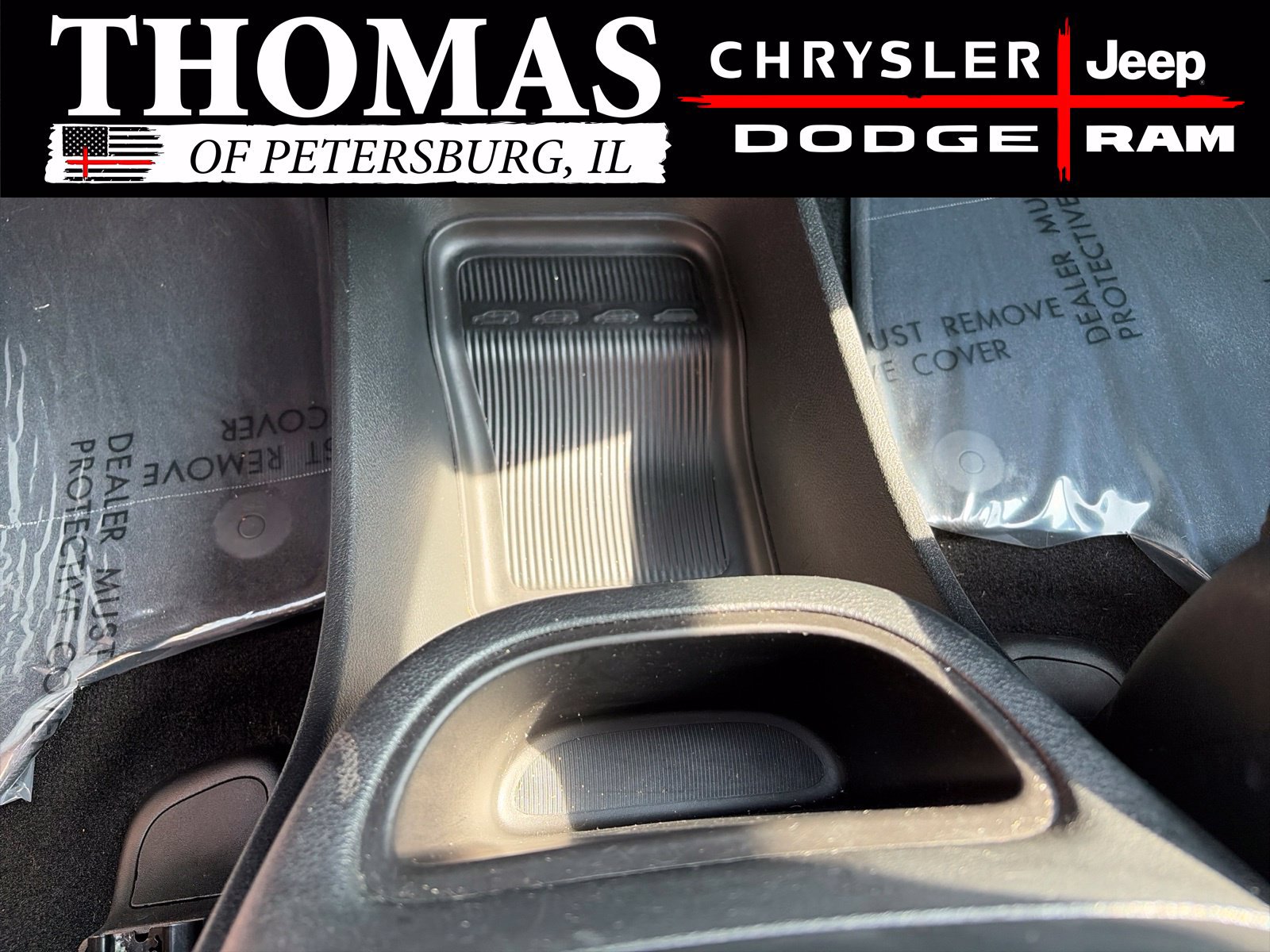 Used 2025 Chrysler Pacifica Select FWD image 21