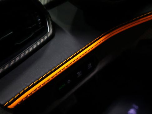 Used 2025 Lamborghini Revuelto image 98