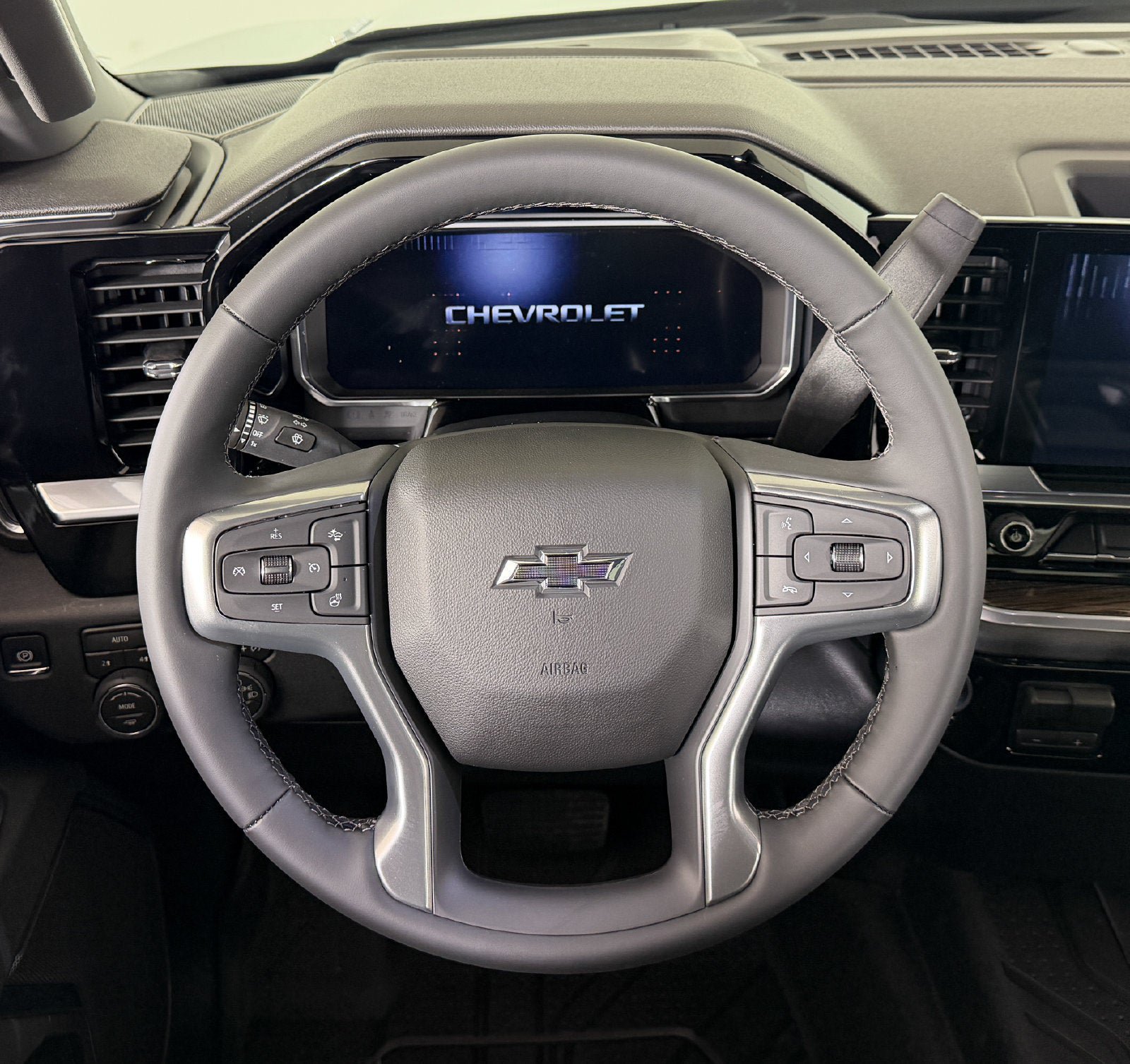 New 2026 Chevrolet Silverado 1500 RST w/ RST Select Package AWD/4WD image 9