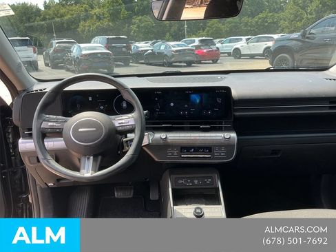 Used 2025 Hyundai Kona SEL FWD image 15