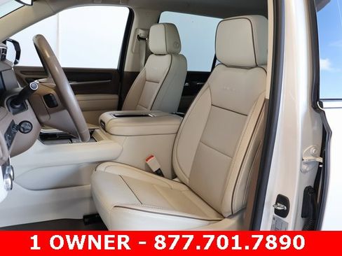 Used 2021 GMC Yukon Denali image 12