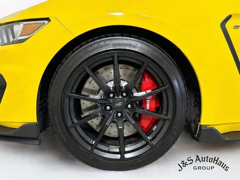 Used 2018 Ford Mustang Shelby GT350 w/ Electronics Package RWD image 37