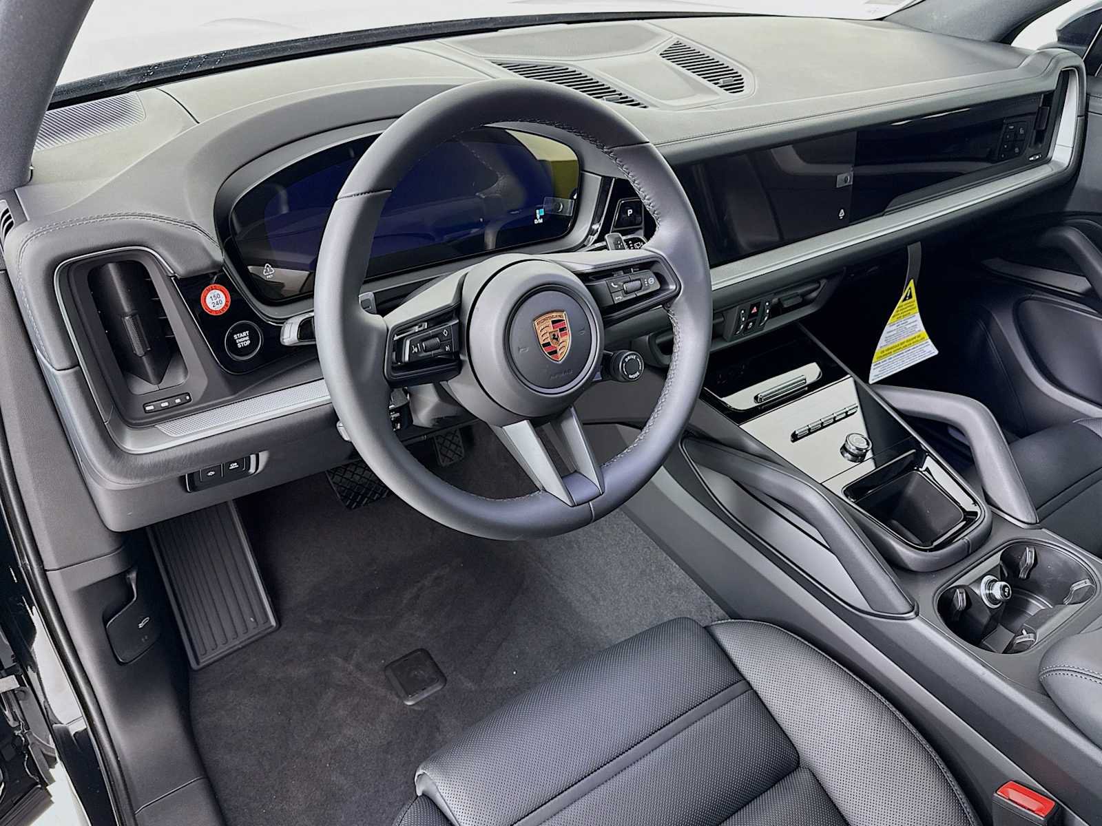 Used 2026 Porsche Cayenne AWD/4WD image 4