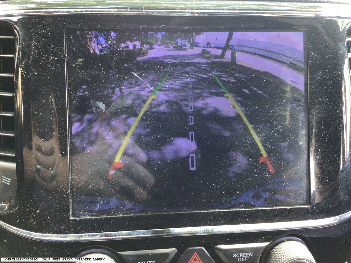 Used 2019 Jeep Grand Cherokee Altitude RWD image 16
