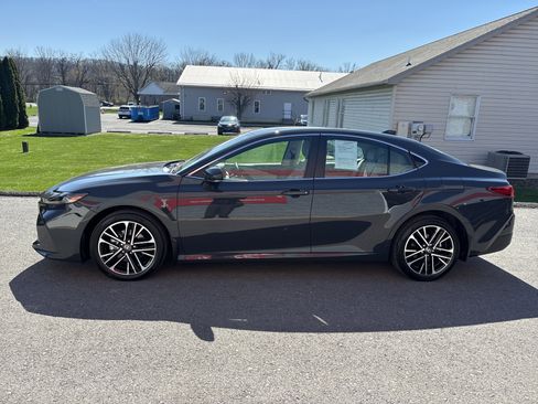 Certified 2025 Toyota Camry XLE image 7