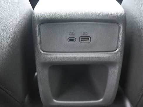 New 2026 Chevrolet Trax RS w/ Sunroof Package FWD image 22