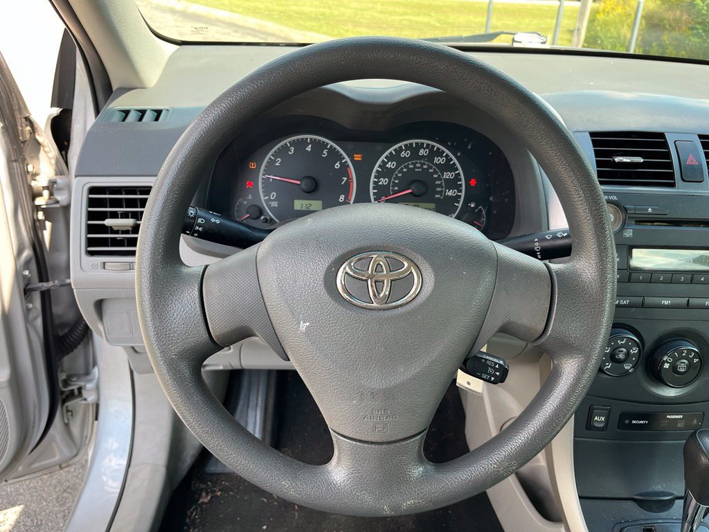 Used 2009 Toyota Corolla FWD image 15