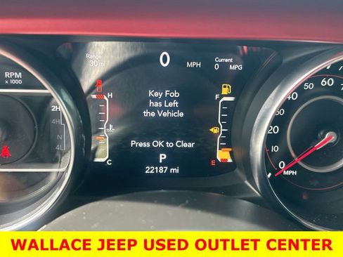 Used 2022 Jeep Gladiator Rubicon w/ LED Lighting Group AWD/4WD image 22