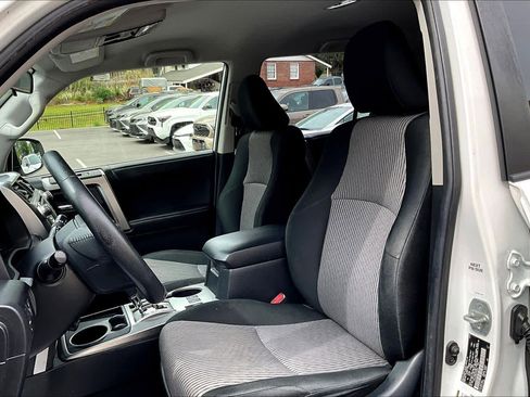 Used 2019 Toyota 4Runner SR5 image 8