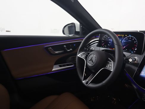 New 2026 Mercedes-Benz E 350 Sedan image 10