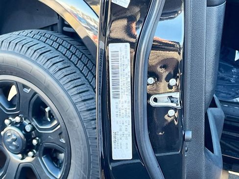 Certified 2017 RAM 2500 Laramie w/ Sport Appearance Group image 32