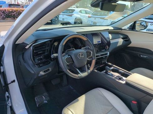 Used 2024 Lexus RX 350 w/ Convenience Package image 14