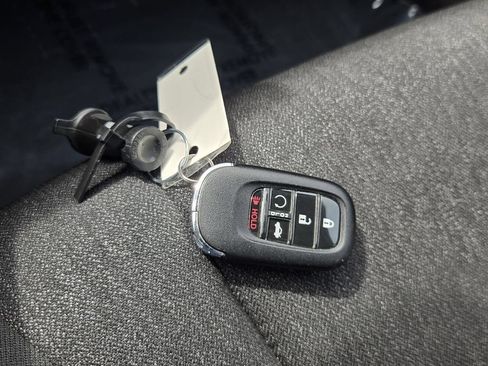 Used 2025 Honda Accord SE image 18