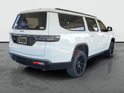 New 2026 Jeep Grand Wagoneer L Limited AWD/4WD image 2