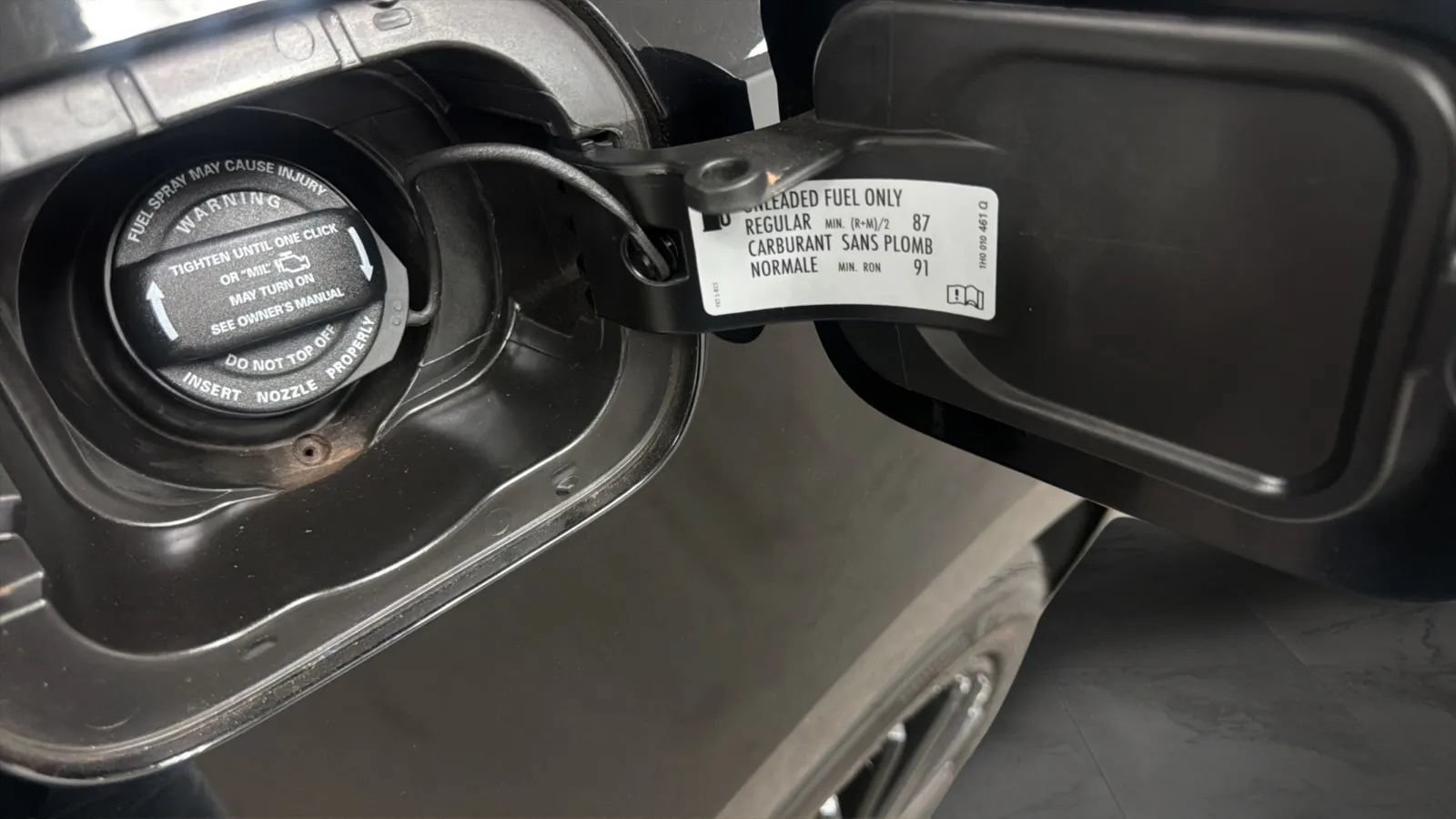 Used 2015 Volkswagen Jetta SE FWD image 29
