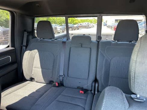 Used 2019 RAM 1500 Big Horn AWD/4WD image 5