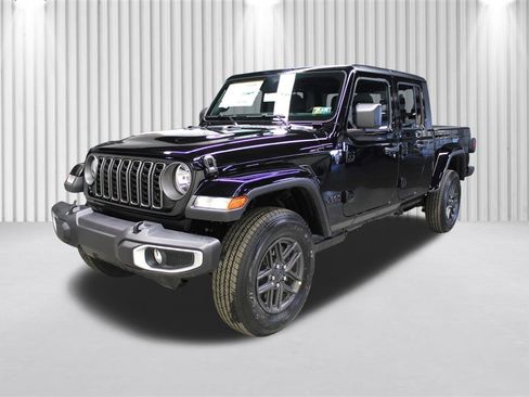 New 2026 Jeep Gladiator Sport image 8