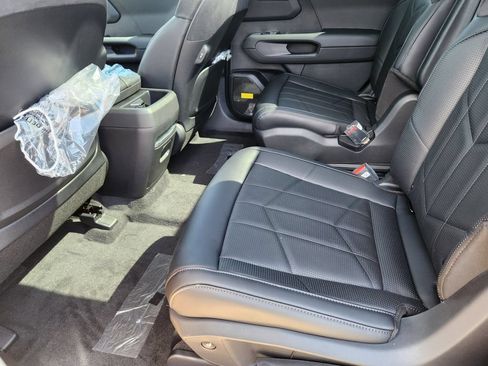 New 2027 Kia Telluride SX Prestige X-Pro AWD/4WD image 8