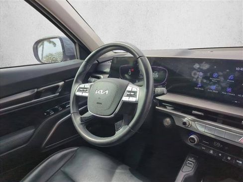 Used 2024 Kia Telluride S image 24