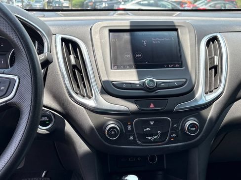 Used 2021 Chevrolet Equinox LT FWD image 13