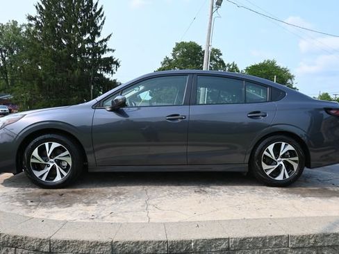Used 2025 Subaru Legacy Premium AWD/4WD image 8