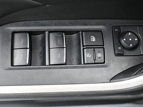 Used 2023 Toyota RAV4 XLE AWD/4WD image 14