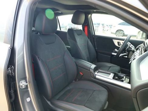 Certified 2025 Mercedes-Benz GLA 35 AMG 4MATIC image 22