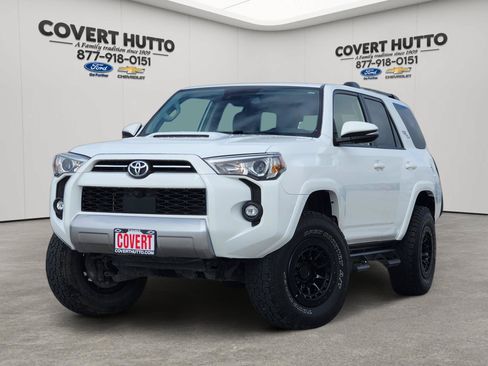 Used 2024 Toyota 4Runner TRD Off-Road Premium w/ Off Road Premium Plus Package AWD/4WD image 1