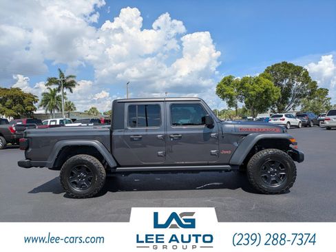 Used 2022 Jeep Gladiator Mojave w/ LED Lighting Group AWD/4WD image 2