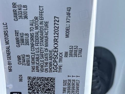 Certified 2024 Chevrolet Colorado LT w/ LT Convenience Package III image 32