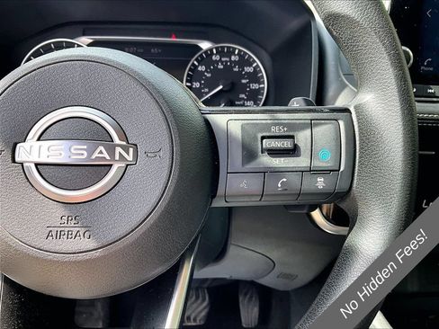 Used 2022 Nissan Rogue SV AWD/4WD image 15