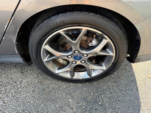 Used 2014 Ford Focus SE w/ Equipment Group 201A FWD image 47
