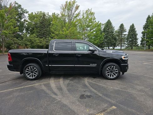 Used 2026 RAM 1500 Limited w/ Body Color Bumper Group AWD/4WD image 7