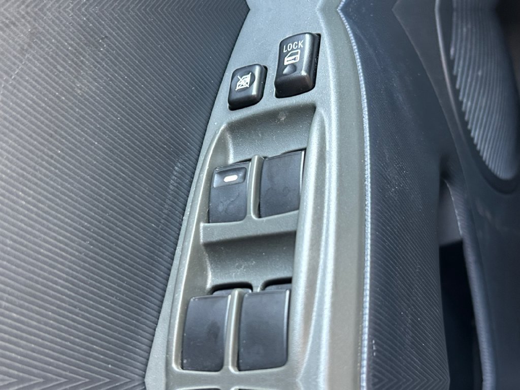 Used 2012 Mitsubishi i ES RWD image 21
