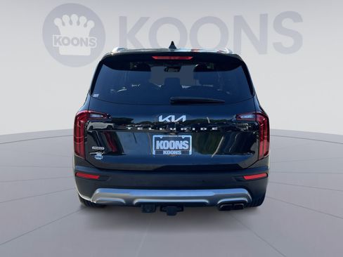Used 2022 Kia Telluride EX w/ Towing Package AWD/4WD image 5