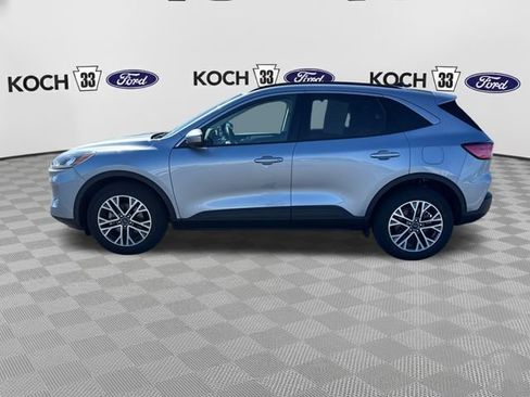 Used 2022 Ford Escape SEL w/ Technology Package AWD/4WD image 4