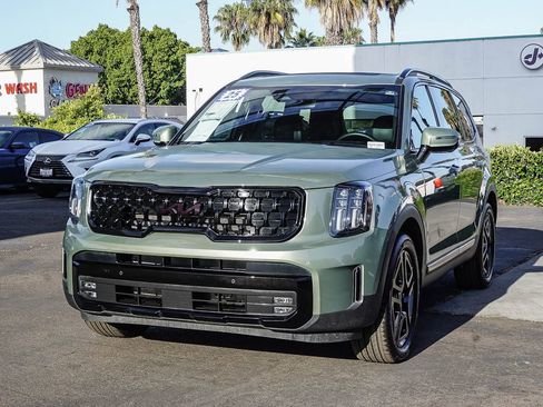 Certified 2025 Kia Telluride SX X-Line AWD/4WD image 4