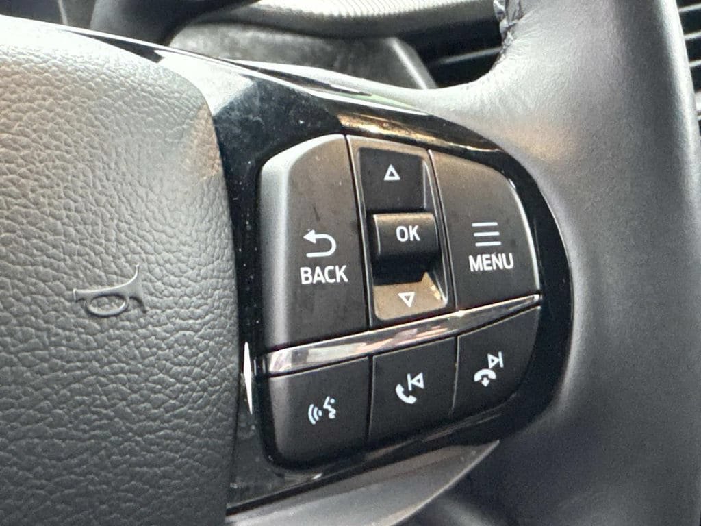 Used 2026 Ford Explorer Platinum AWD/4WD image 38