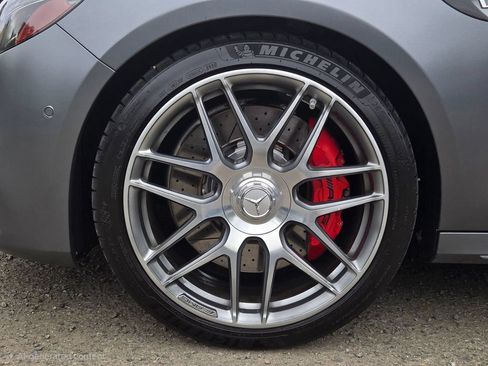 Used 2019 Mercedes-Benz E 63 AMG S image 9