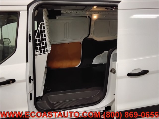Used 2023 Ford Transit Connect XLT FWD image 15