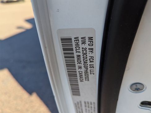 Used 2023 Dodge Challenger SXT image 34