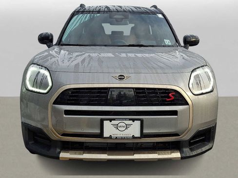 Certified 2025 MINI Cooper Countryman S image 2