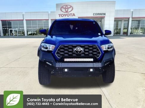 Used 2023 Toyota Tacoma TRD Off-Road image 17
