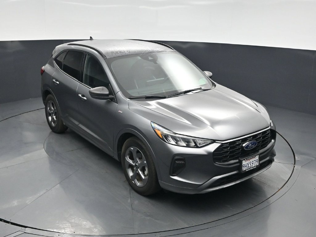 Certified 2023 Ford Escape ST-Line w/ Tech Pack #1 FWD image 40