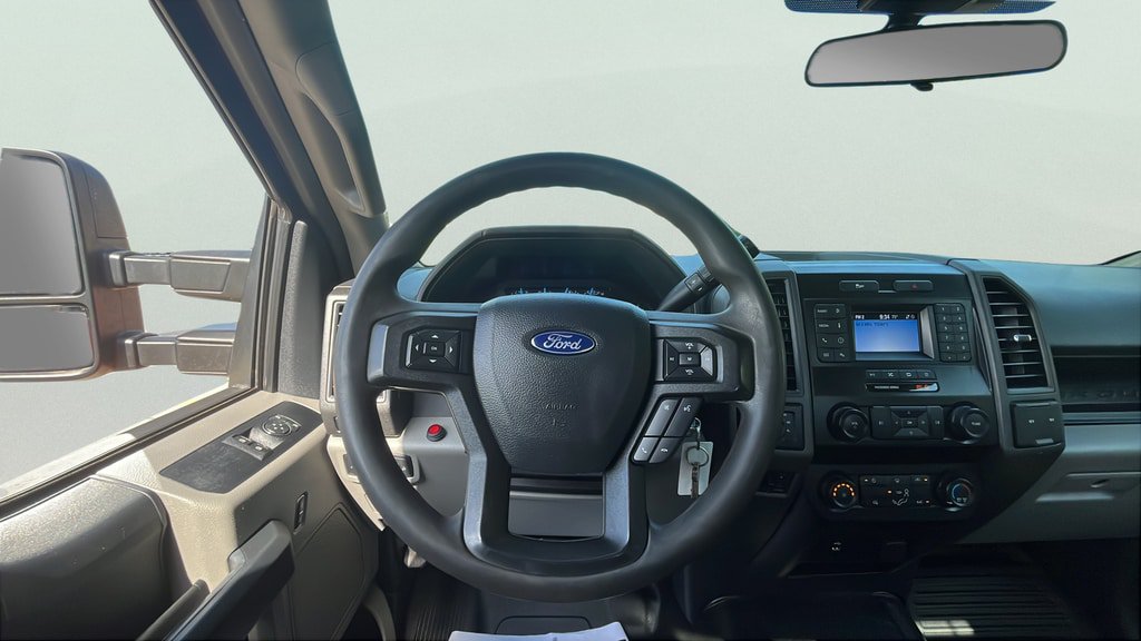 Used 2022 Ford F350 XL w/ Power Equipment Group AWD/4WD image 12