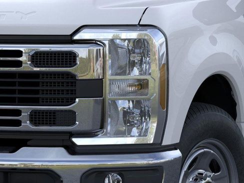 New 2026 Ford F350 XL w/ XL Chrome Package image 18